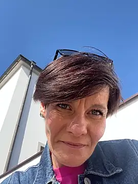 DtPORNBITCH online show from March 22, 12:18 pm