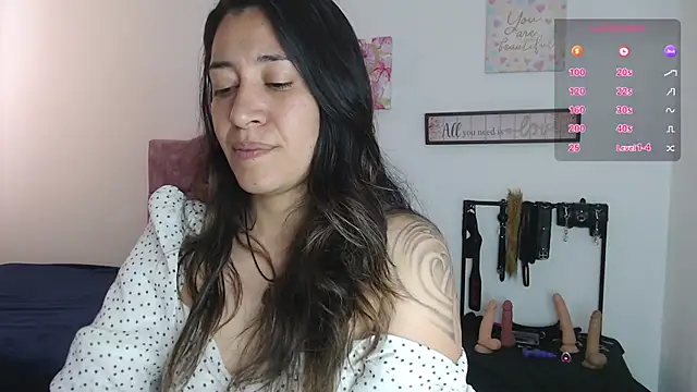 violeta scott online show from June 25, 3:39 pm