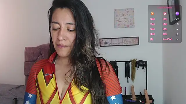 violeta scott online show from June 13, 1:31 pm