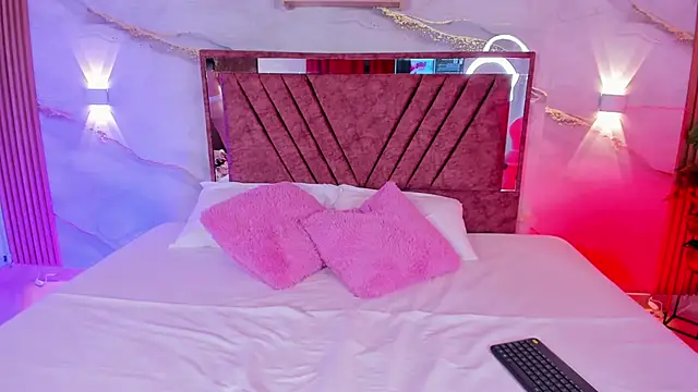 sofi naughty   online show from March 22, 2:37 am