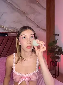 sofi naughty   online show from April 12, 2:48 am