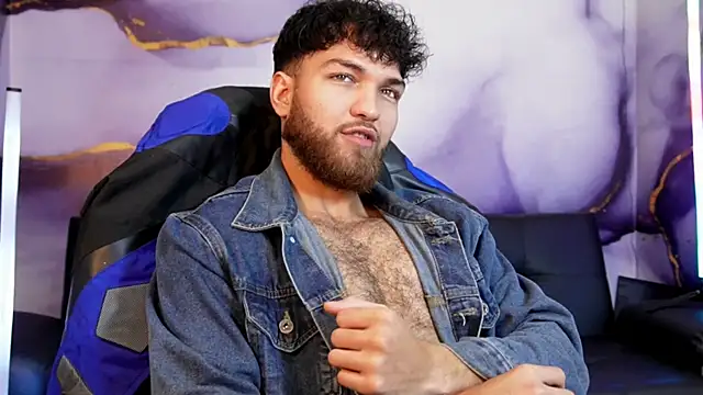 Oliver Dallas1 online show from April 11, 7:56 am