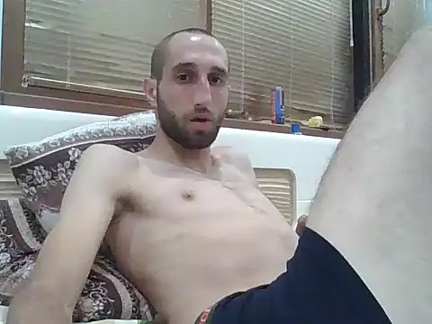 Snapshot of stiven121312 chatting on June 29, 7:46 pm stiven121312 online show from June 29, 7:46 pm