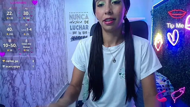 Snapshot of sandra_petite19 chatting on June 27, 3:12 am sandra petite19 online show from June 27, 3:12 am