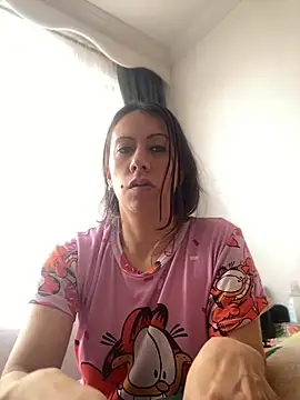 ItsAmara online show from July 6, 8:44 pm
