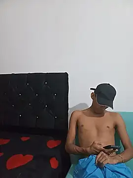 Boys xxx  online show from July 2, 12:00 am