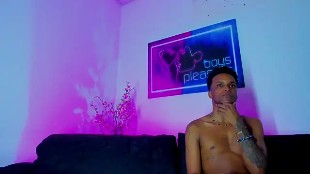 Boys xxx  online show from March 15, 5:14 am