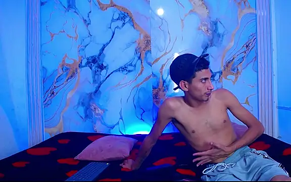 Boys xxx  online show from April 22, 8:04 pm