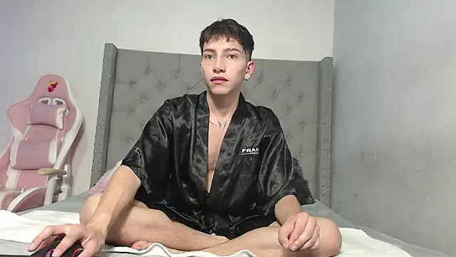 tiam muller fenix online show from April 2, 8:04 pm