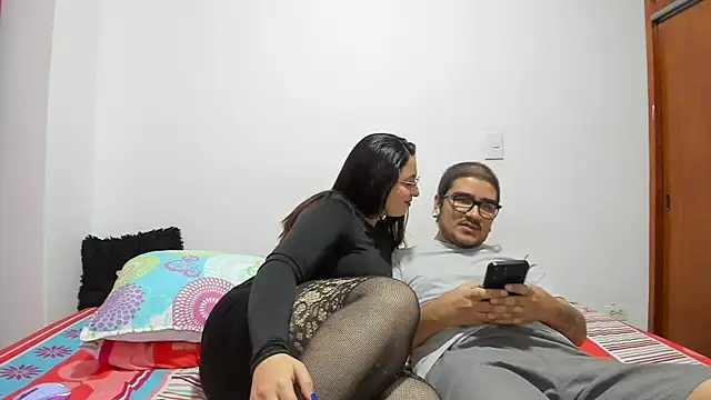 Snapshot of abby_axel chatting on March 24, 10:32 pm abby axel online show from March 24, 10:32 pm