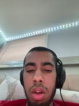 iLoveGirlsOnlyStr8Asf online show from March 15, 11:12 pm