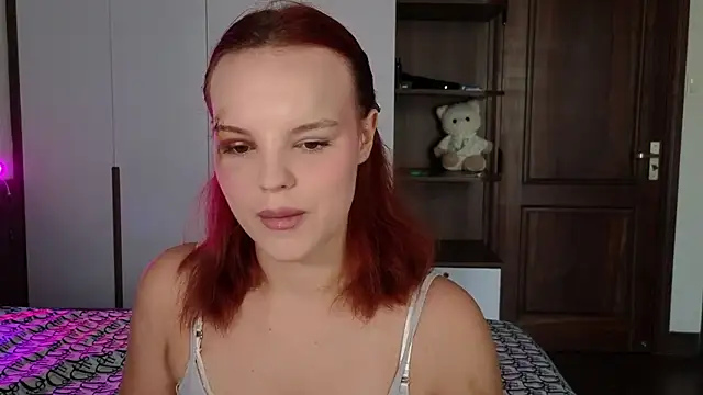 mollybossy online show from June 26, 12:49 am