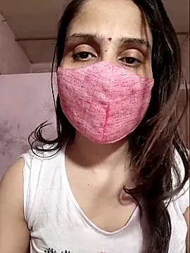 Your Izlaa online show from March 13, 12:32 pm