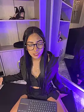 Gretel Streit online show from March 31, 3:41 am