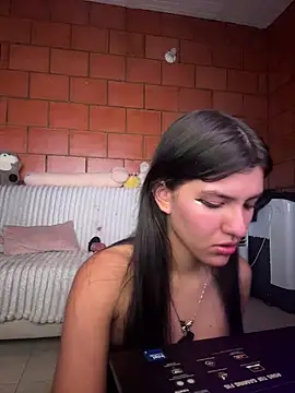 xayah cute online show from April 12, 6:27 am