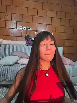 xayah cute online show from May 5, 5:32 am