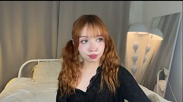 JuicySweetBliss online show from April 25, 8:06 pm