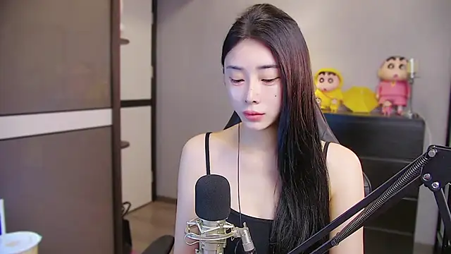 XiaoYuBao- online show from June 8, 4:18 pm