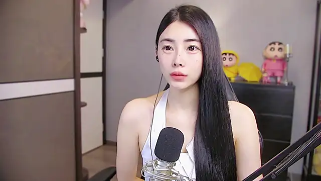 XiaoYuBao- online show from April 13, 7:12 am