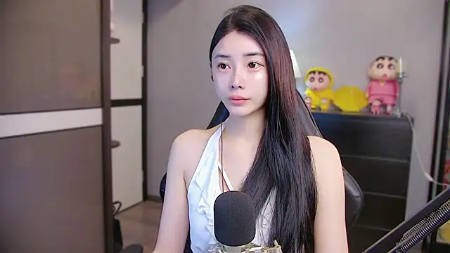 XiaoYuBao- online show from June 7, 4:34 pm