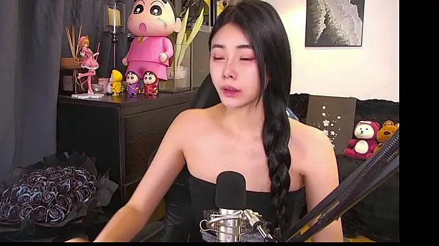 XiaoYuBao- online show from March 25, 2:38 pm