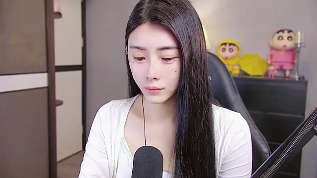 XiaoYuBao- online show from April 23, 4:52 pm