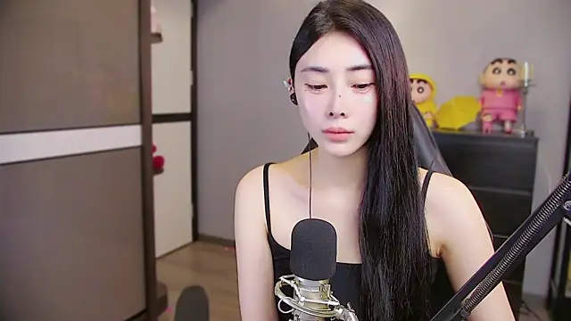 XiaoYuBao- online show from May 18, 1:38 pm