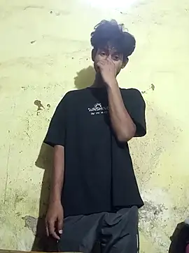 YourTeenBoy21 online show from March 20, 5:52 am