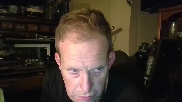 strokingjoe14585 online show from April 24, 8:16 am