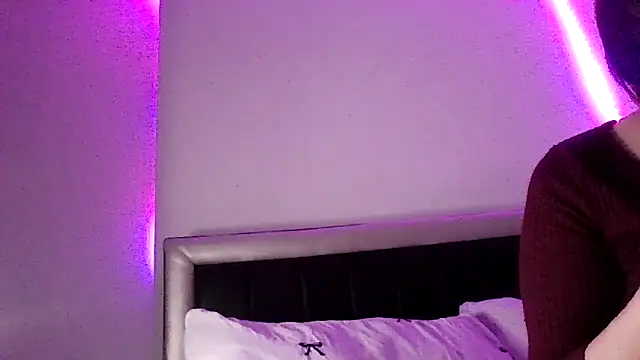 NofaceNocase34xx online show from April 15, 9:37 pm