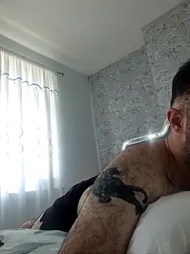 Snapshot of bigmillz32 chatting on May 23, 2:49 pm bigmillz32 online show from May 23, 2:49 pm