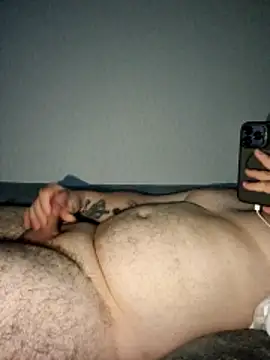 bigmillz32 online show from April 5, 3:35 am