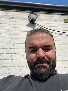 Snapshot of bigmillz32 chatting on March 22, 11:12 am bigmillz32 online show from March 22, 11:12 am