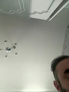bigmillz32 online show from April 12, 3:48 pm