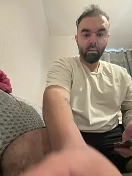 bigmillz32 online show from March 28, 10:16 am