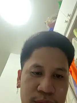 dion cummer online show from March 13, 8:03 pm