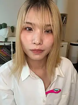 una2001 online show from July 2, 12:44 am