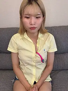 una2001 online show from May 29, 1:33 am
