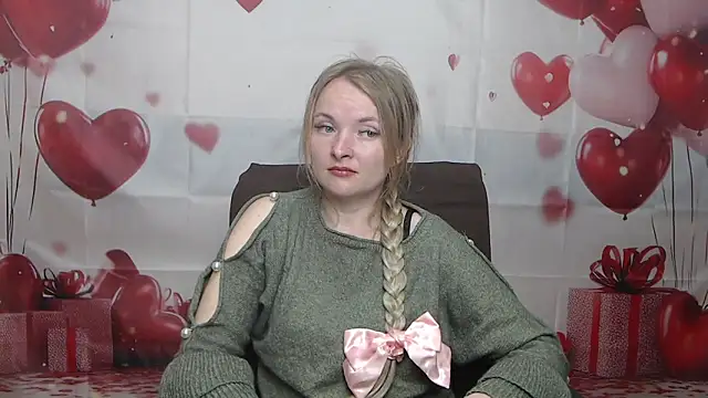 Nic0leDreams online show from March 14, 2:45 pm