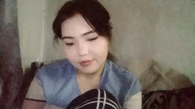 CuteAngell online show from May 16, 1:21 pm