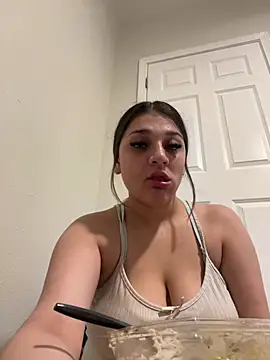 treasurebabii online show from July 21, 8:43 pm