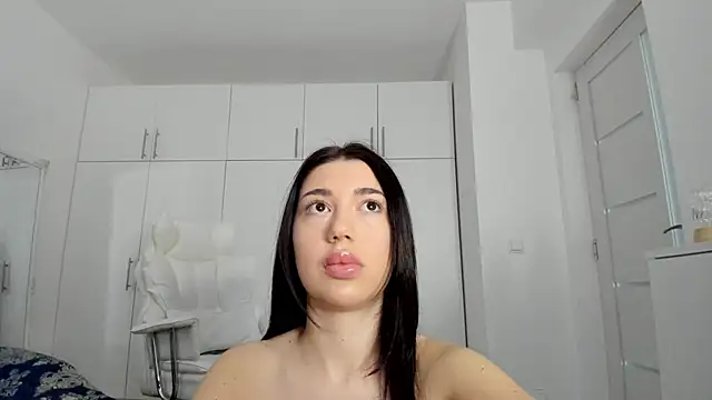 nicole-angel online show from March 19, 6:02 am