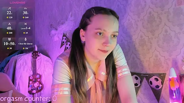 RileyNymph online show from July 5, 4:19 am
