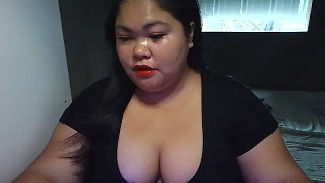 prettycarla  online show from June 4, 12:48 am