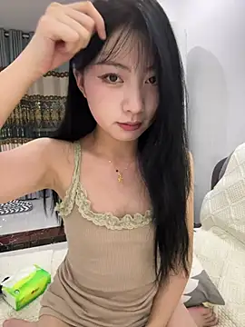 Snapshot of tiantian_niu chatting on July 8, 1:45 pm tiantian niu online show from July 8, 1:45 pm