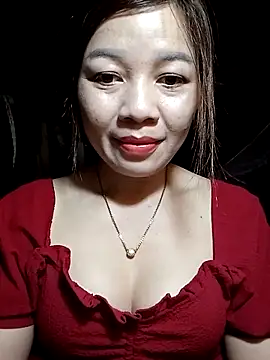 Yiyi102300 online show from April 4, 1:06 pm