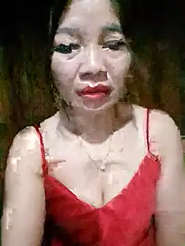 Snapshot of Yiyi102300 chatting on June 4, 10:14 pm Yiyi102300 online show from June 4, 10:14 pm