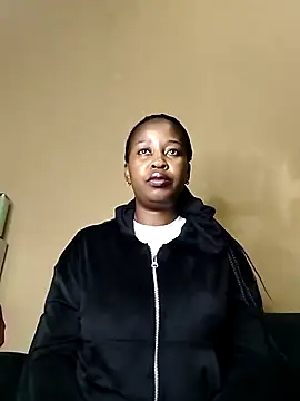 Snapshot of Prettylicou chatting on March 13, 10:59 pm Prettylicou online show from March 13, 10:59 pm