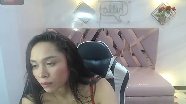 Angel Rose v online show from April 14, 3:55 am