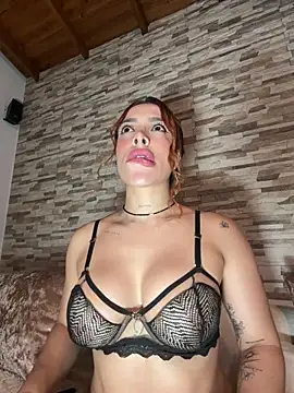 CiaraMorettii online show from May 13, 2:51 am
